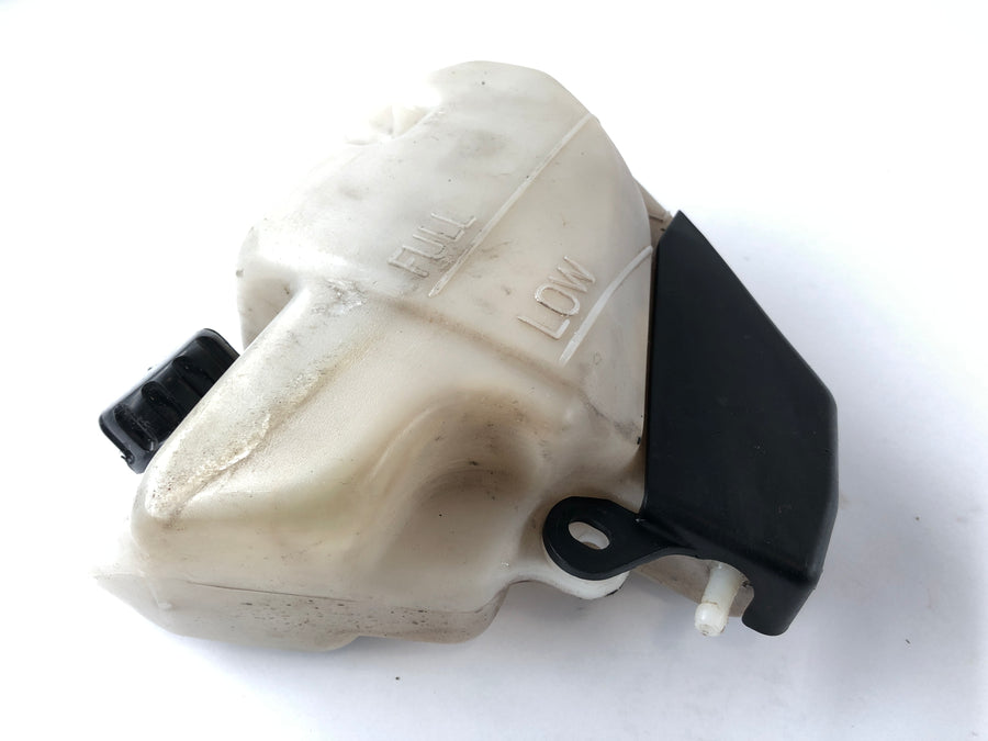 Kawasaki ZRX 1100 ZRT10C [2000] - Tanque de compensación de agua de enfriamiento