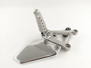 Aprilia RSV 1000 Tuono RP [2005] - Rast Holder and Footrest a la izquierda - 0