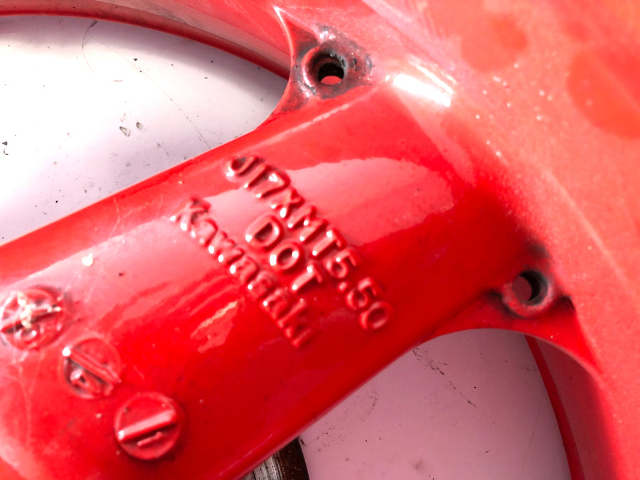 Kawasaki ZX9 -R ZX900B [1996] - Rim de rueda trasera