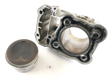 Honda Africa Twin XRV 750 RD07 [1993] - Cilindro con pistones en el frente - 0
