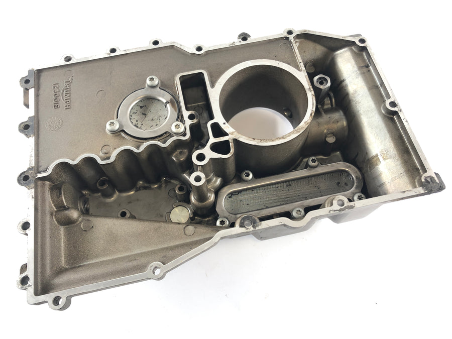 Triumph Daytona 1200 T300D [1995] - Tapa del motor de manchas de aceite