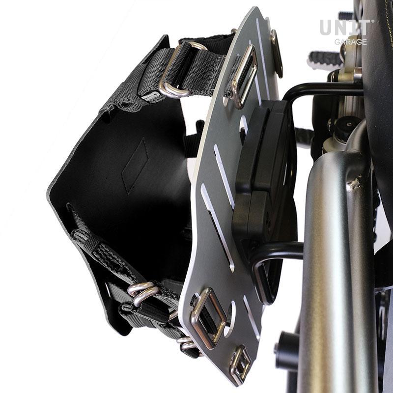 BMW R nineT 1200 Racer [2017-2020] - Aluminium-Taschenhalter mit verstellbarer Lederfront, Schnellkupplung und Rahmen