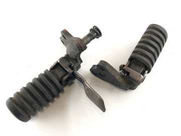 Yamaha XT 350 55V [1987] - Footrest Set Footrests del conductor