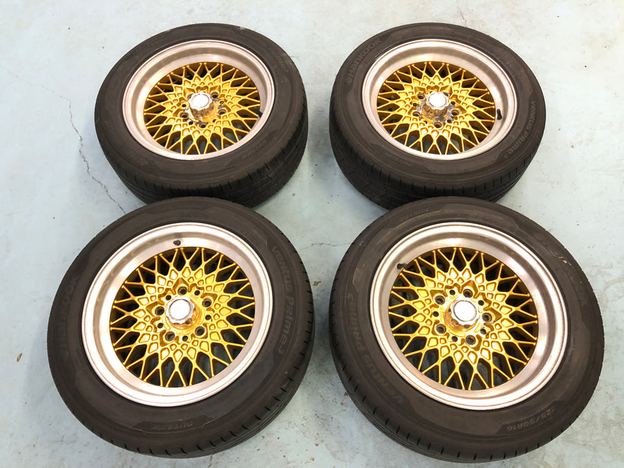 BMW M 535i E28 [1986] - Rad Set BBS 7J16 y 8J16 Hartge