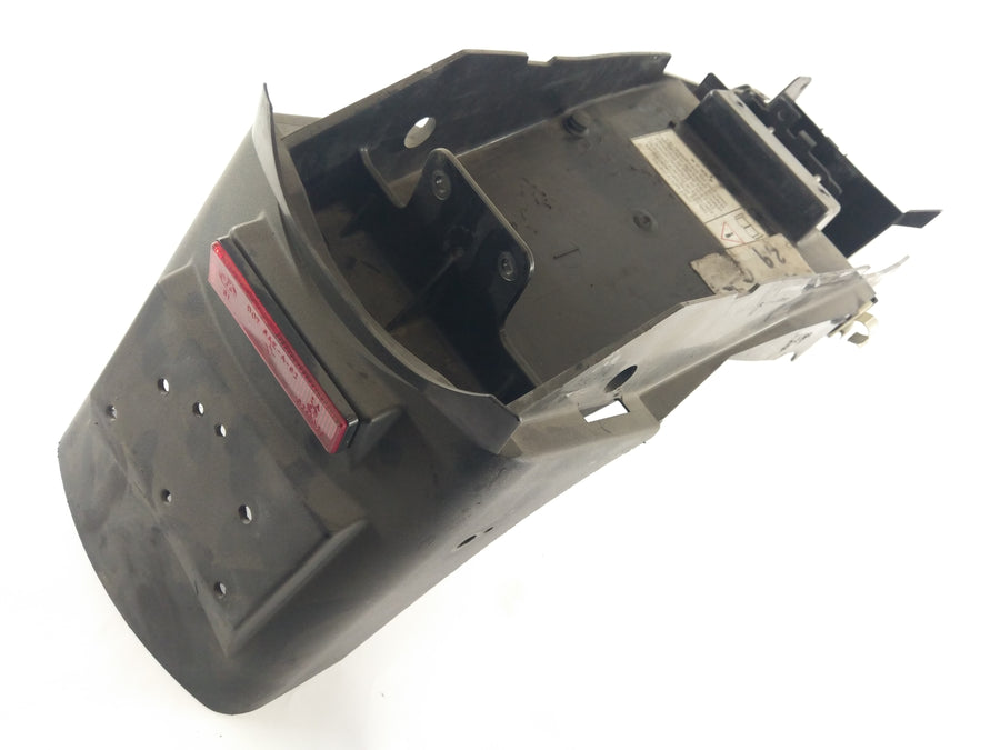 Triumph Sprint 955i RS T695 [2000] - Protección de salpicaduras posteriores