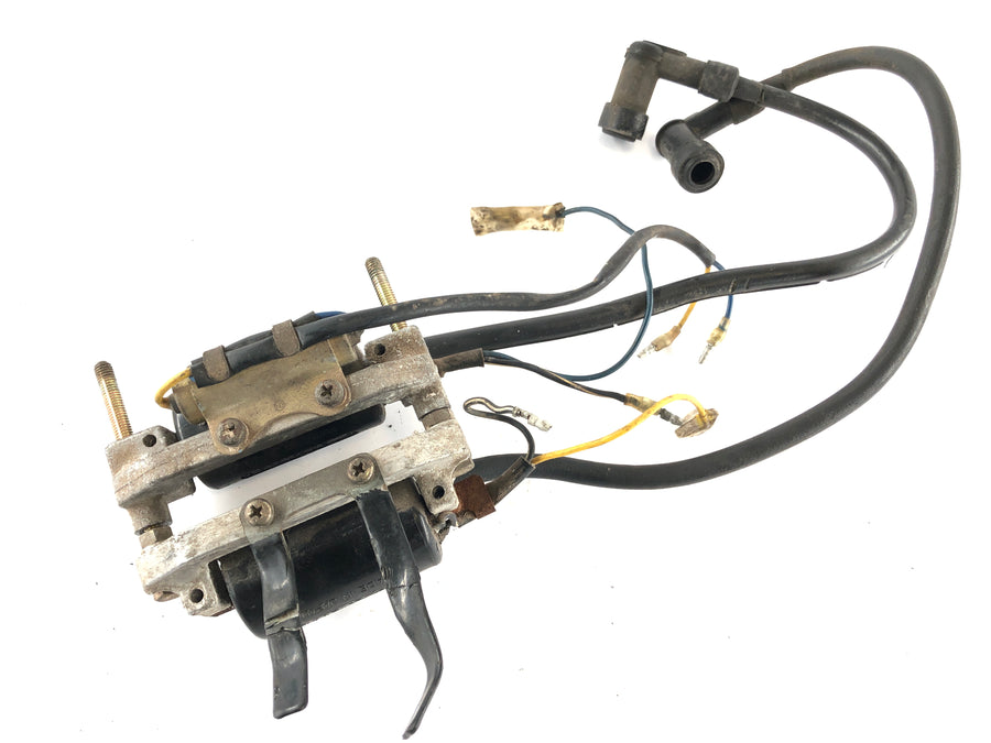 Honda CJ 360 T [1980] - Bobinas de encendido con enchufes