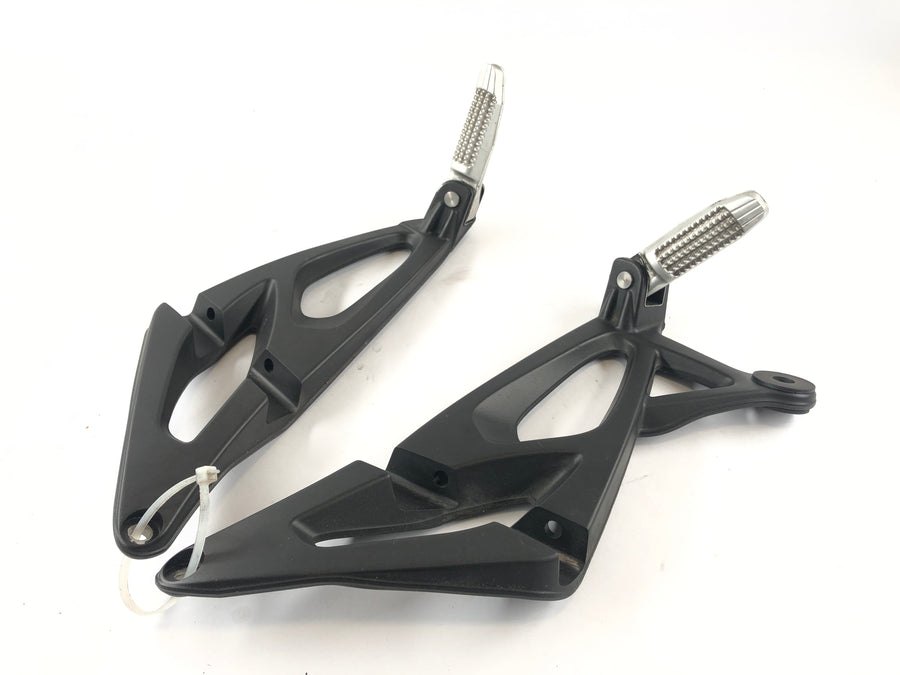 BMW K 1300 R [2010] - Firests of Pediatric Footrests set