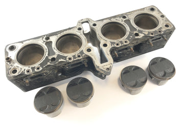 Suzuki Bandit GSF 650 S WVB5 [2005] - Cilindro con pistones