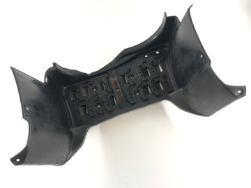 Yamaha Grizzly 660 AM03W [2003] - Placa de reposapiés a la izquierda - 0