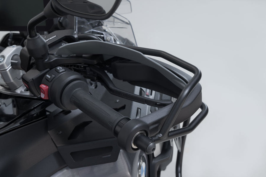 BMW R 1300 GS [2023-2026] - protector de manos – imagen 7