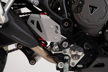 Triumph Tiger 900 [2021-2023] - Protección cilindro de freno derecho - foto 1