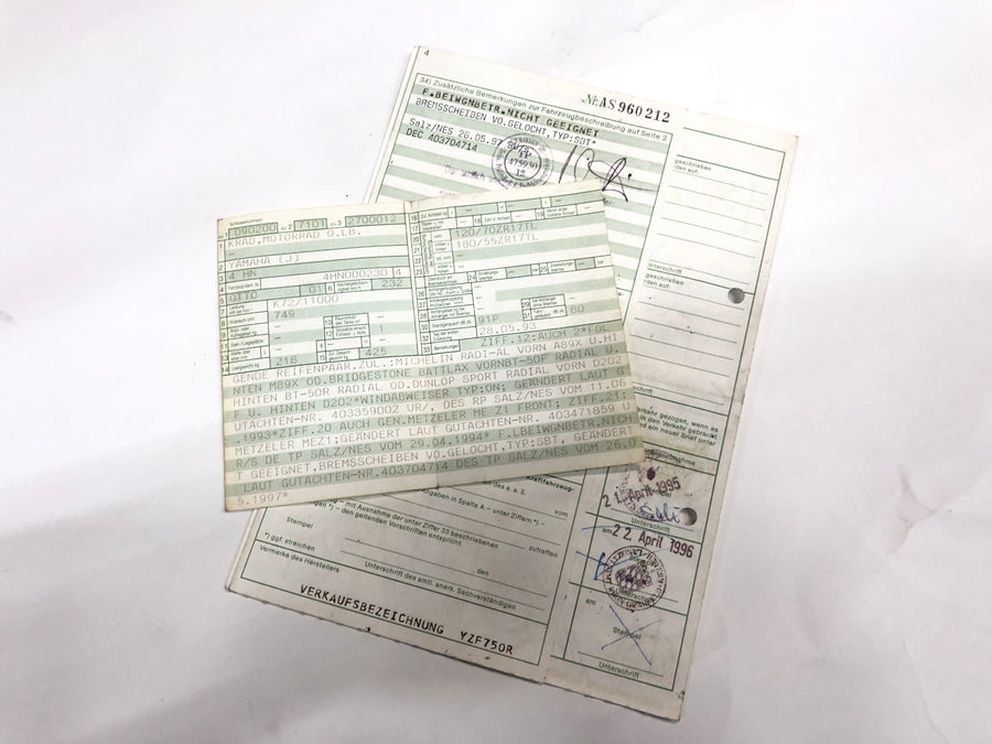 Yamaha YZF 750 R 4hn [1995] - Marco con documentos