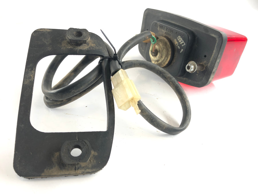 Honda Africa Twin XRV 750 RD07 [1993] - Luz trasera