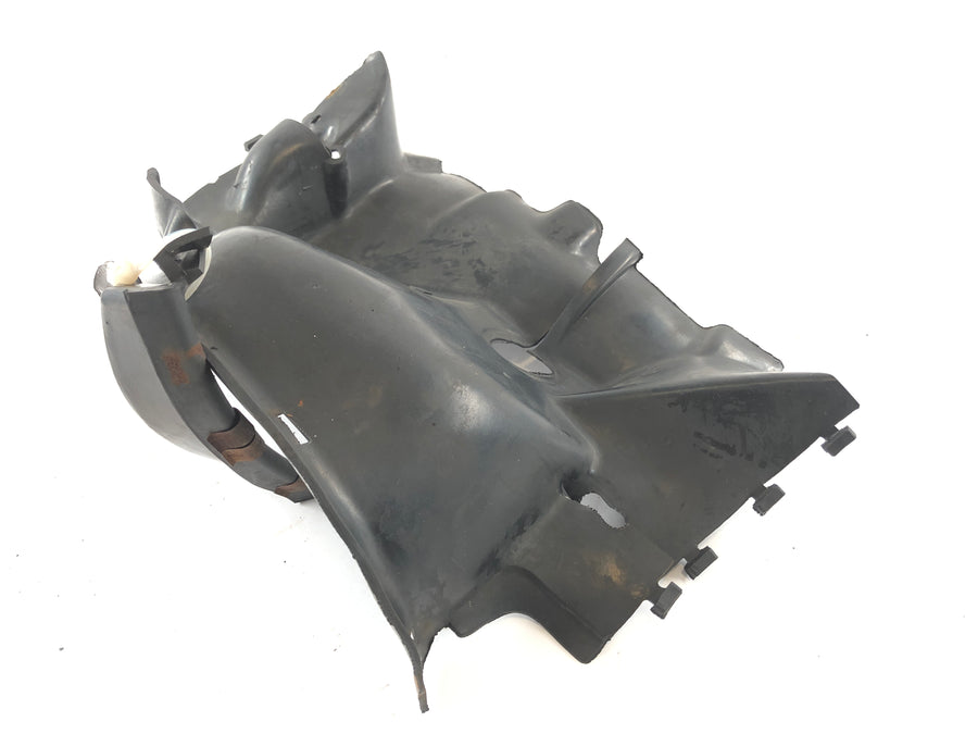 Yamaha V -Max 1200 2en [1997] - Protección contra salpicaduras de la cubierta del cilindro delantero