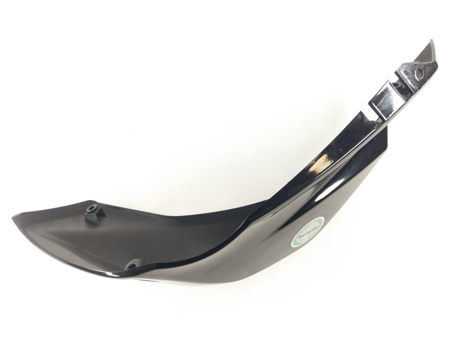 Benelli TNT 1130 Sport [2002] - Cubierta de tanque en el revestimiento de tanque derecho