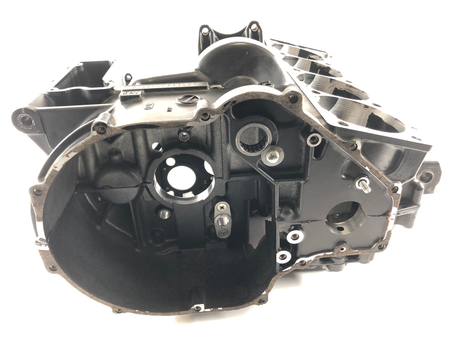 Kawasaki ZRX 1100 ZRT10C [2000] - Alcicultor de motor carcasa vacía
