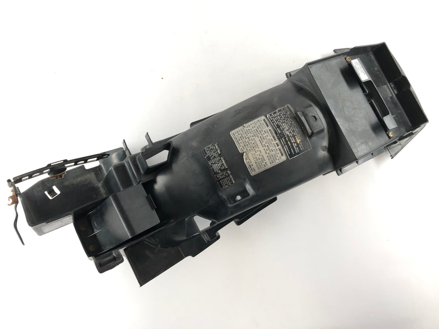Honda VFR 750 F RC24 [1988] - Protección de salpicaduras traseras