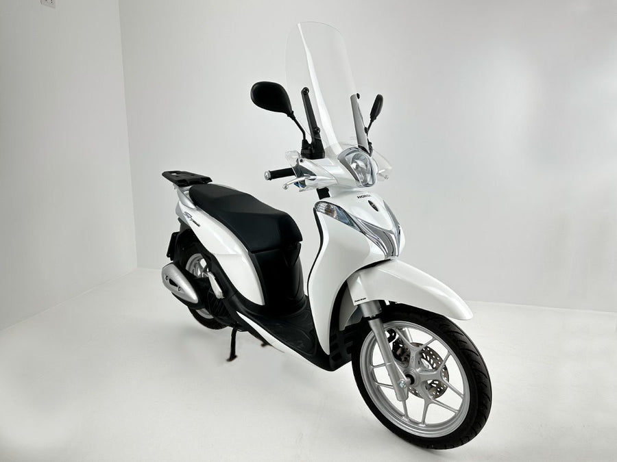 HONDA SH MODE 125 [2013-2024] - Parabrisas estándar – vista 3