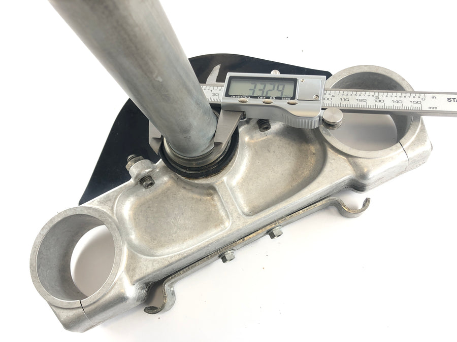 Ducati Multistrada 1000 DS [2003] - Puente de la bifurcación debajo