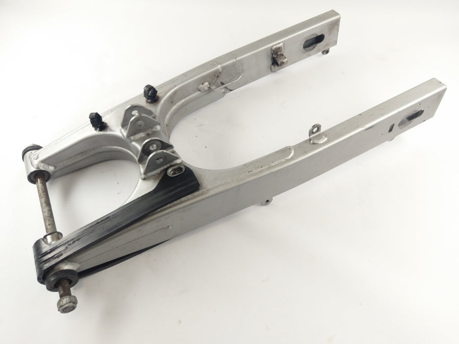 BMW F 650 GS R13 [2001] - Swing de rueda trasera contundente