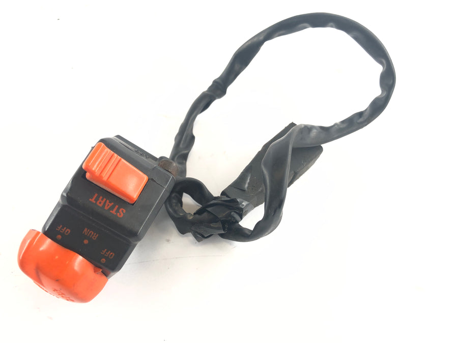 Ducati 900 SS [1992] - Interruptor de manillar a la derecha