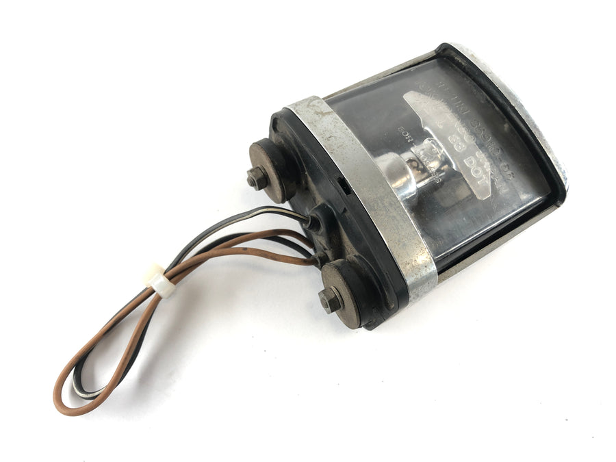 Suzuki LS 650 NP41B [1990] - Iluminación de matrícula